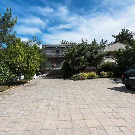 Mediterranee Beachfront Summer House By Luxlikehome Casa de Férias Kalyves Polygyrou