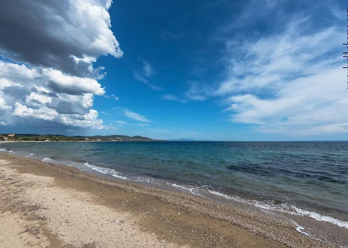 度假居 Mediterranee Beachfront Summer House By Luxlikehome *