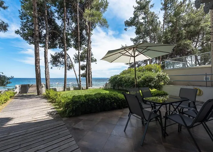 Mediterranee Beachfront Summer House By Luxlikehome * Kalyves Polygyrou